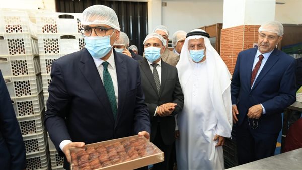 جانب من جولة المحافظ