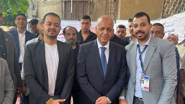 النائب مصطفى بكرى