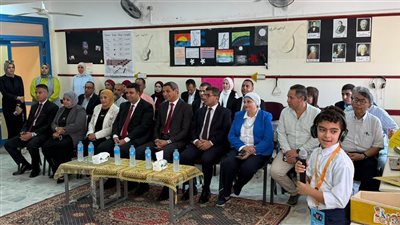 محافظ السويس يشيد بتجربة التعليم الياباني خلال زيارته للمدرسة اليابانية بالسلام 