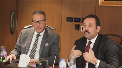 جهاز مستقبل مصر يعزز شراكته مع البنك الأهلي لدعم مشروعاته الاستثمارية الضخمة