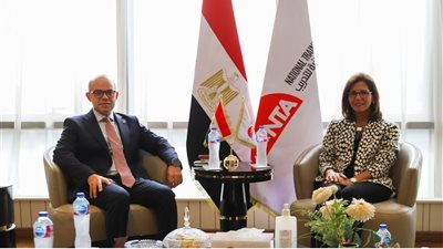 رئيس الرقابة المالية يبحث مع الأكاديمية الوطنية للتدريب تطوير كفاءات القطاع المالي غير المصرفي