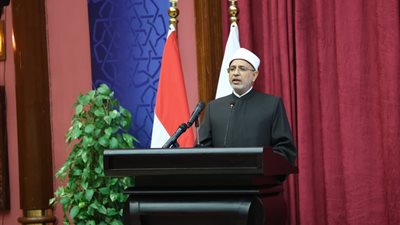 رئيس جامعة الأزهر: الطلاب الوافدون عاشوا في الأزهر ردحًا من الزمن حتى صاروا منه وصار منهم