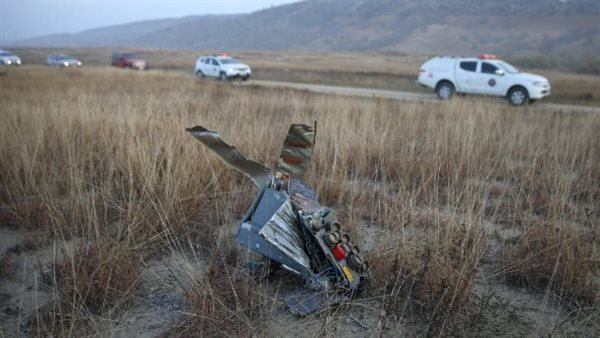 بقايا حطام الطائرة