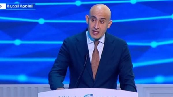 محمد عبد اللطيف وزير