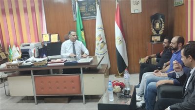 مدير شباب القليوبية يبحث مع إدارة المنطقة للمصارعة سبل الارتقاء باللعبة وتوسيع قاعدة الممارسة بالمحافظة