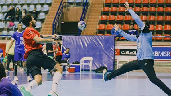 يد الأهلي وسموحة