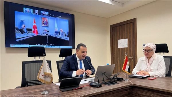 خلال اللقاء