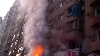 حريق في شقتين بالطابق الأول والسابع بكفر طهرمس والحماية المدنية تحاول السيطرة