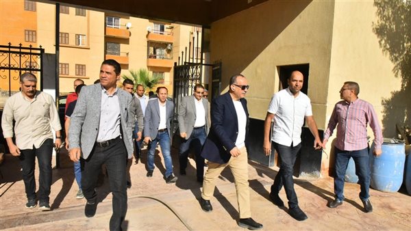 محافظ أسيوط