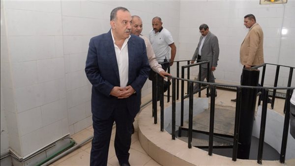 محافظ أسيوط