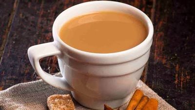 طريقة عمل شاي الكرك بالحليب البودرة.. سهلة وسريعة بدون تعقيد