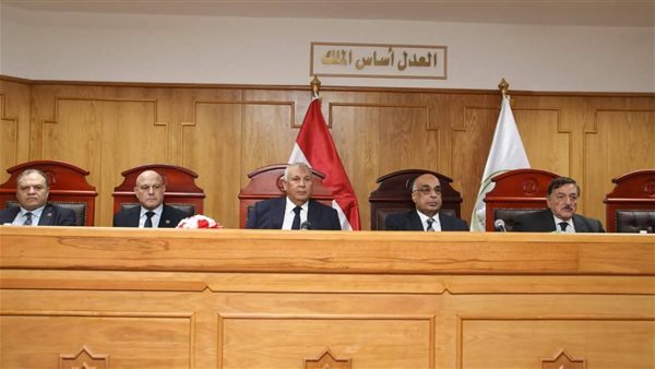 جانب من زيارة وزير