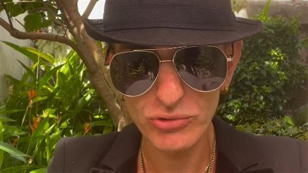 أويس مخللاتي