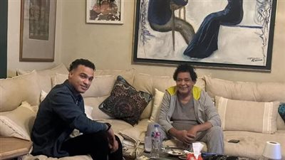 أحدث ظهور لـ الكينج محمد منير رفقه مصطفى حدوتة│صور