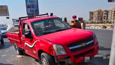 دون إصابات.. تصادم سيارتين أعلى محور حسب الله الكفراوي في القاهرة