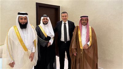 عمرو الليثي يلتقي برؤساء إذاعات القرآن الكريم لتعزيز التكامل الإعلامي وتبادل الخبرات 