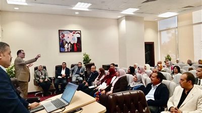 وزير الإسكان: نحرص على الاستماع لمطالب الشعب عبر نواب البرلمان والعمل على إيجاد حلول سريعة لها 