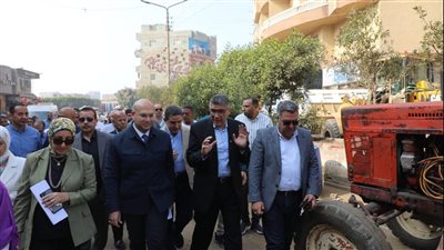 محافظ الجيزة يتفقد مشروعات تطوير الطرق بكرداسة وأوسيم والمنيرة الغربية 