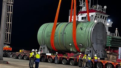 كل ما تريد معرفته عن تركيب وعاء ضغط المفاعل في محطة الضبعة النووية