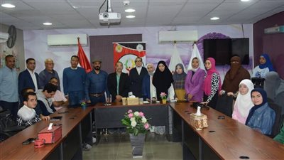 بالتعاون مع القومي لذوي الإعاقة.. نائب محافظ الوادي الجديد تتابع فعاليات البرنامج التدريبي لذوي الاحتياجات الخاصة