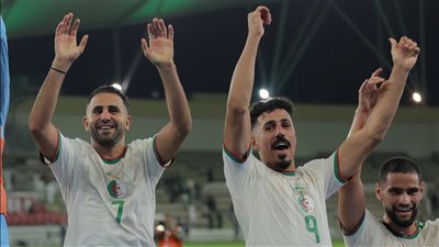 رياض محرز يقود الجزائر للفوز على السعودية وديًا