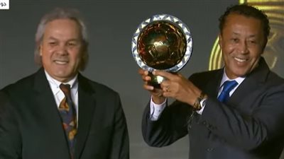 جوائز كاف| مدرب الرأس الأخضر الأفضل في إفريقيا متفوقًا على ثنائي مغربي