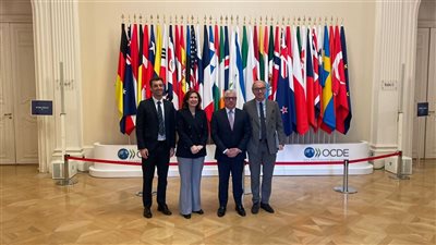 اتفاق بين اقتصادية قناة السويس وOECD لتعزيز الترويج والاستثمارات الفرنسية