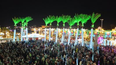 استعدادا لأعياد الكريسماس.. محافظ جنوب سيناء يطلق إشارة بدء مهرجان الإضاءة السنوي بشرم الشيخ