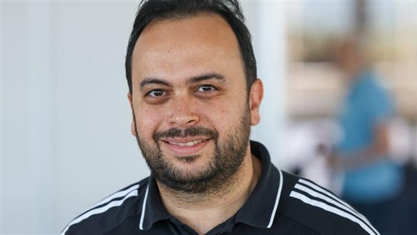 محلل أداء النادي الأهلي يعلن رحيله عن الفريق