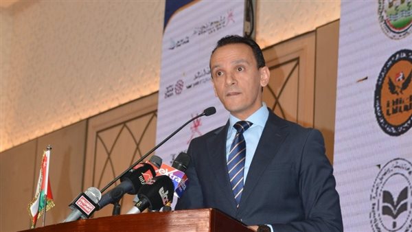 الدكتور عبد الخالق