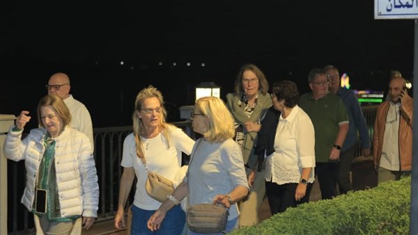 فوج سياحي بكورنيش