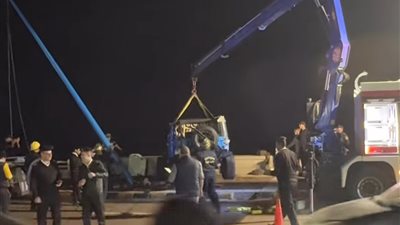 اخترقت الرصيف.. حادث سيارة ملاكي على كورنيش الشاطبي بالإسكندرية 