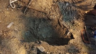 شركة المياه تنهي إصلاح كسر ماسورة مياه بمحور المحمودية البطيء بالإسكندرية