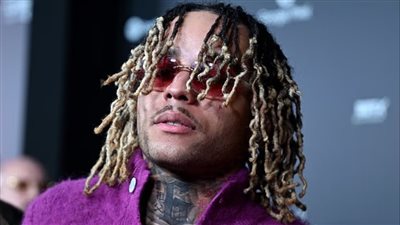  بعد محاولة التقاط صورة.. اتهام مغني راب فرنسي باختطاف معجب مراهق وتهديده بالسلاح 