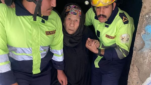 جانب من عملية الإنقاذ