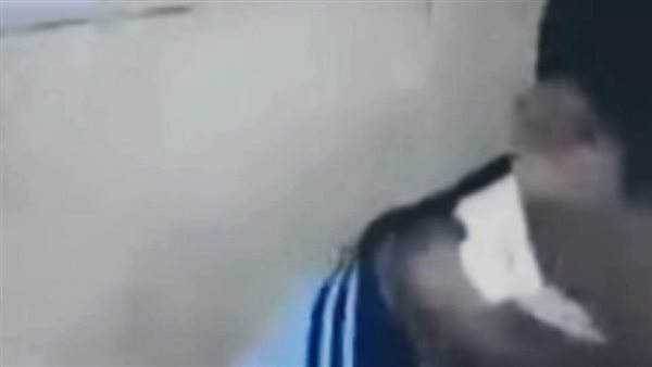 الصغير المصاب