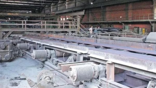 مصانع متعثرة - تعبيرية