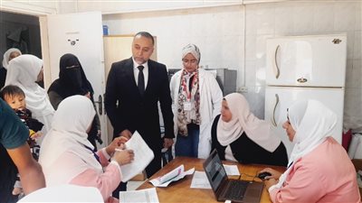 وكيل صحة شمال سيناء يحيل المتغيبين عن العمل بمركز الرعاية الأولية بالمساعيد للتحقيق