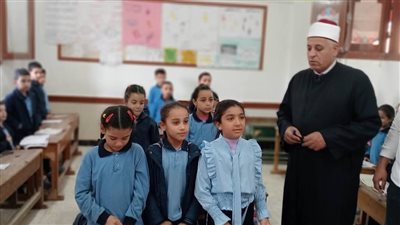 رئيس منطقة القليوبية الأزهرية يتابع سير الدراسة وأنشطة الطلاب في معهد طوخ