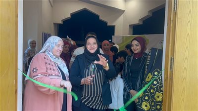 تجربة شخصية.. افتتاح معرض الفنون التشكيلية بطور سيناء