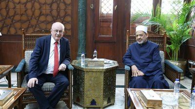 شيخ الأزهر: الحروب تؤثر على استمرار جهود الحوار بين الأديان وفي مقدمتها العدوان على غزة  