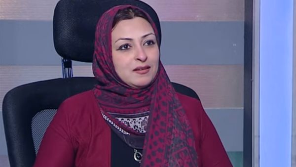 الدكتورة منى خليفة