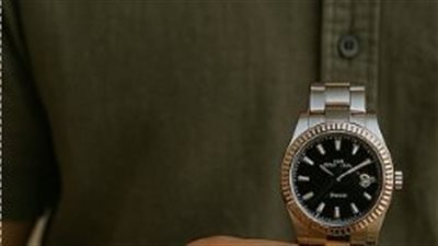 بـ 4800 دينار.. القبض على وافد سرق ساعة رولكس في الكويت بعد فشله في بيعها 