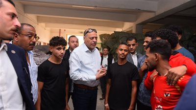 بقيادة محمد جبران.. إنذارات قانونية لـ 21 مصنعًا بسبب مخالفات عقود العمل بمناطق صناعية بالسويس