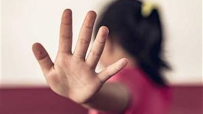 كانت بترجع ببلالين وألعاب.. ولية أمر تكشف تفاصيل الاعتداء على صغيرة من سائق بمدرسة قايتباي في التجمع الخامس | خاص