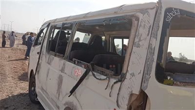 انقلاب ميكروباص أسفل كوبري قليوب وإصابة 8 أشخاص