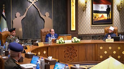 الرئيس السيسي: المعلمون المنتسبون لبرنامج التأهيل العسكري ركيزة أساسية في تطوير العملية التعليمية