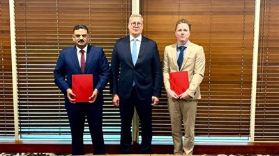 وزير البترول يشهد توقيع خطاب نوايا مع جامعة مردوخ الأسترالية