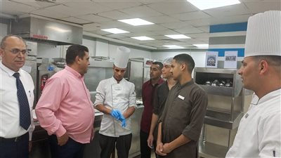 حملات لمديرية العمل بجنوب سيناء للتأكد من تطبيق القانون الجديد والالتزام بساعات العمل