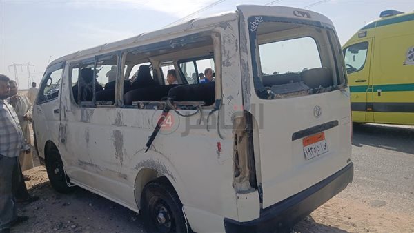 إصابة 15 شخصًا إثر